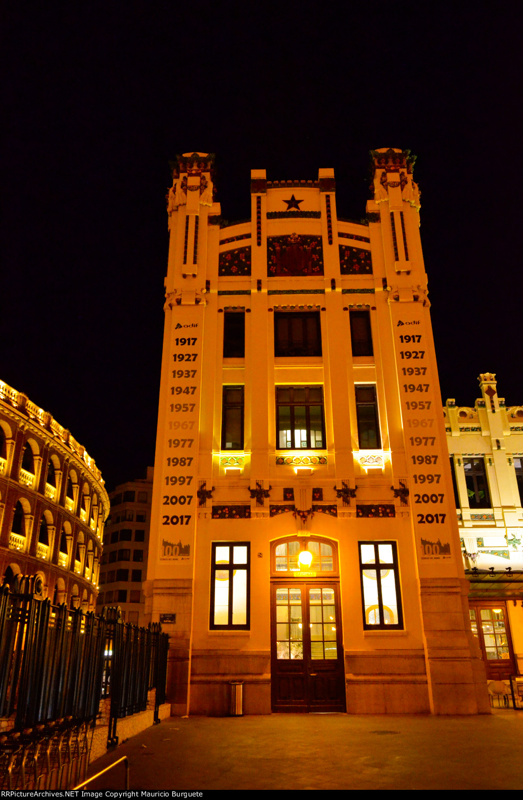 Estació Del Nord in Christmas time